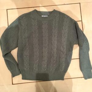 Girls green fishermen’s sweater